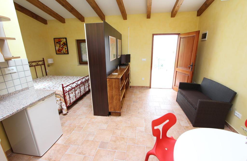 Apartments Casa Menis Rovinj Szoba fotó