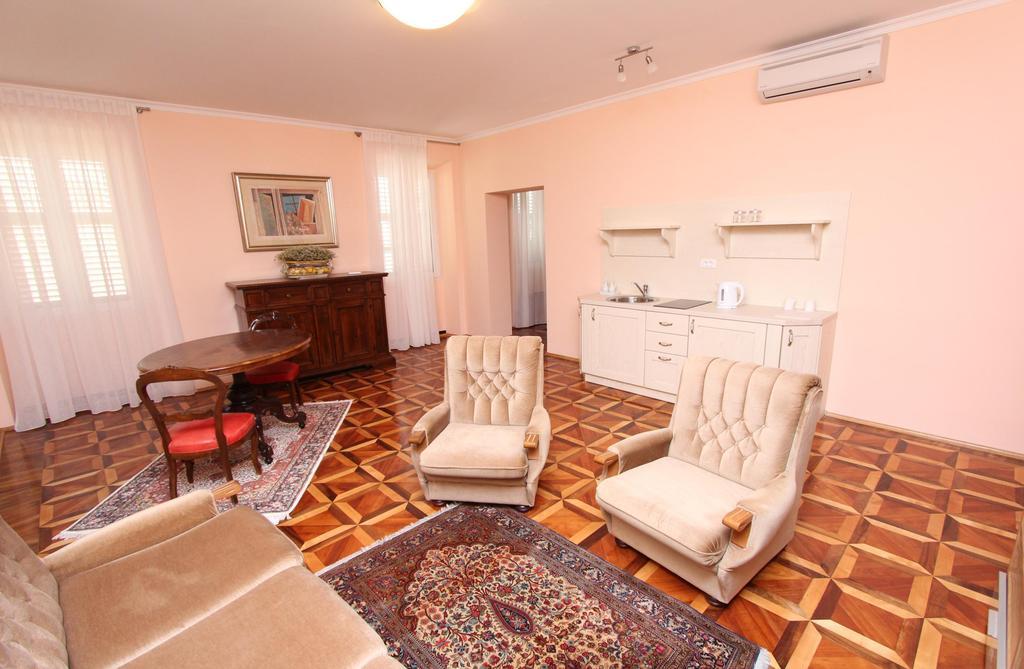 Apartments Casa Menis Rovinj Szoba fotó